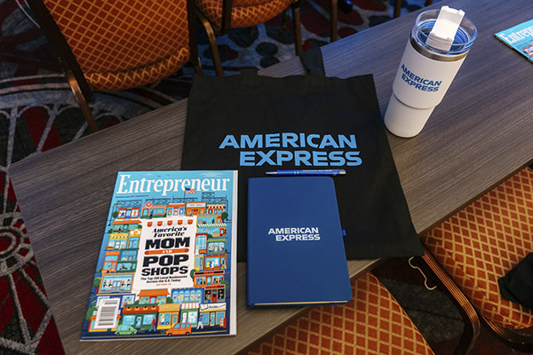GENERAL SESSION SWAG DROP Image 1