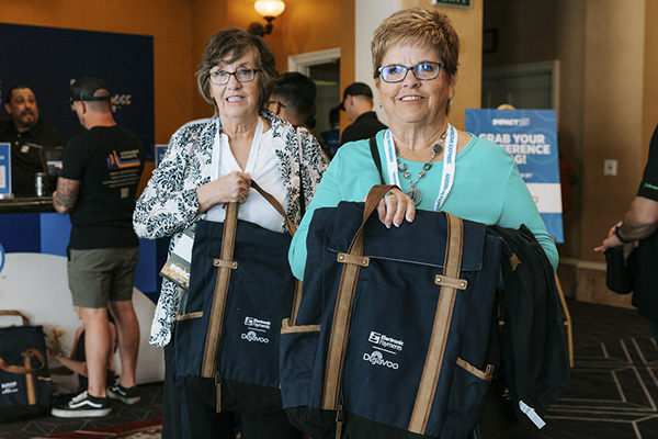 CONFERENCE BEACH BAGS Image 2
